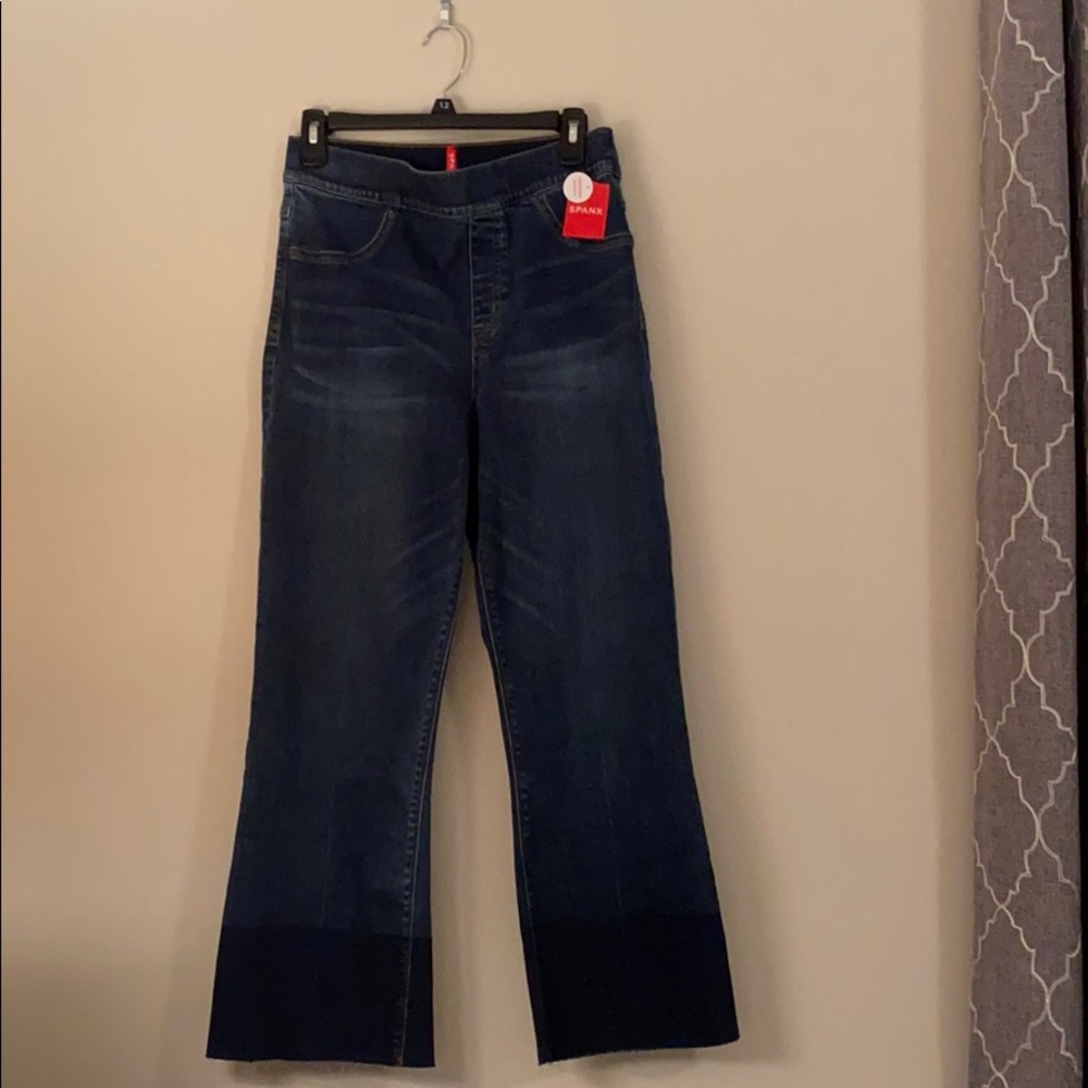 Cropped Flare Jeans